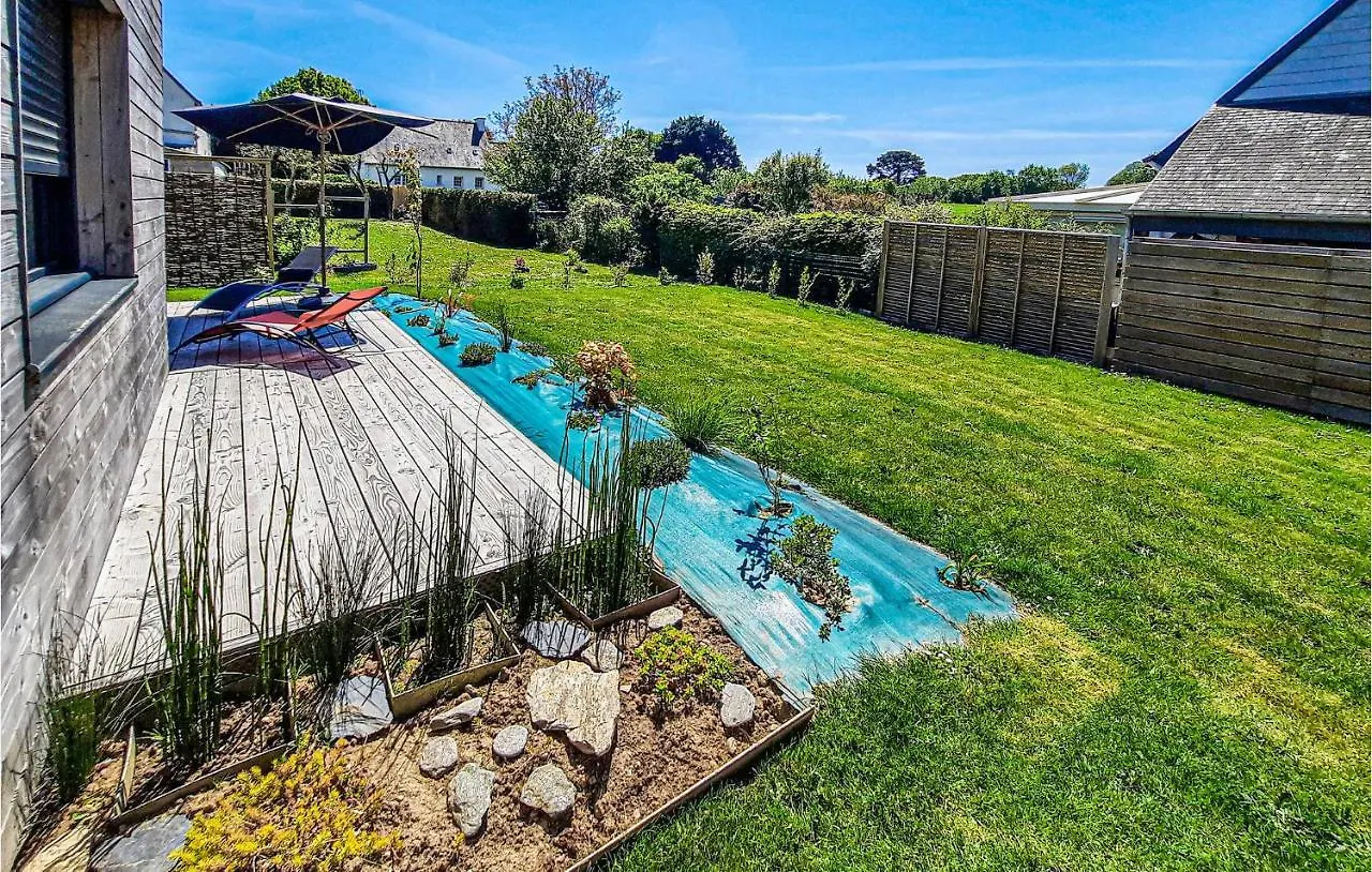 Lovely Home In Moelan-Sur-Mer With Kitchen Holiday home